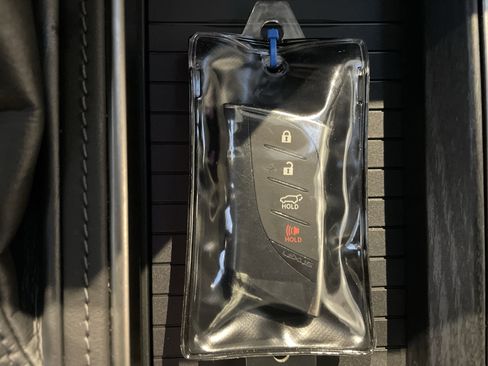 Used 2024 Lexus GX 550 image 44