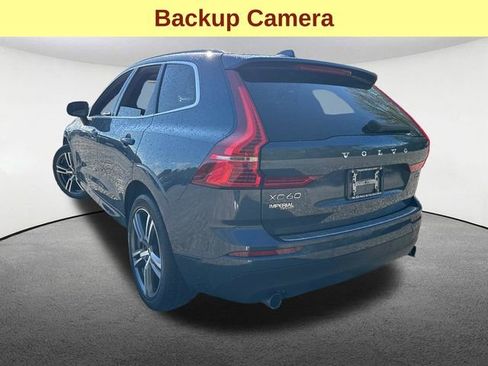 Used 2018 Volvo XC60 T5 Momentum w/ Advanced Package AWD/4WD image 10