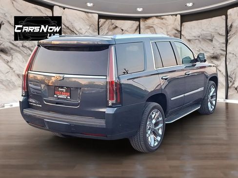 Used 2020 Cadillac Escalade Luxury AWD/4WD image 6
