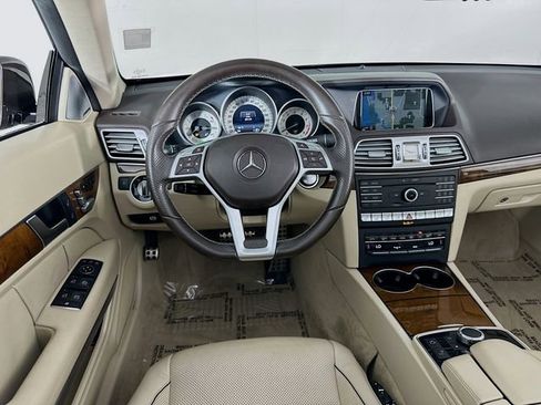 Used 2016 Mercedes-Benz E 400 Cabriolet image 23