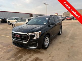 Used 2024 GMC Terrain SLE w/ Driver Convenience Package video 1