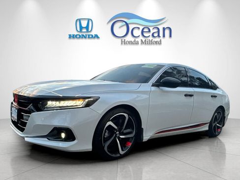 Used 2022 Honda Accord Sport image 1