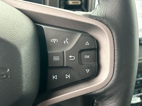 New 2025 Ford Bronco Badlands image 23