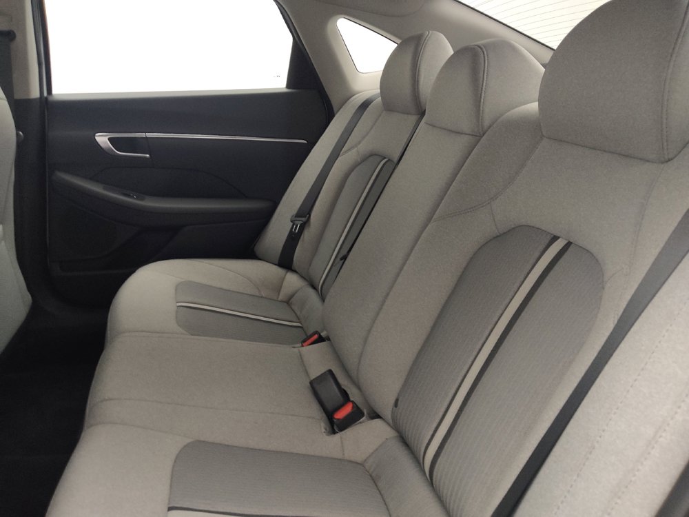 Used 2021 Hyundai Sonata SE FWD image 18