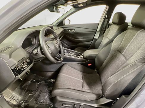 Used 2023 Honda Accord Sport image 19
