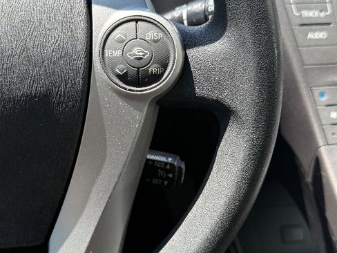 Used 2012 Toyota Prius Three image 20