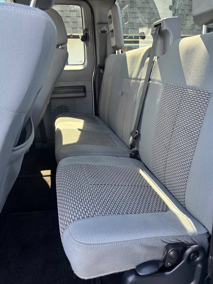 Used 2015 Ford F250 XLT w/ XLT Value Package AWD/4WD image 12