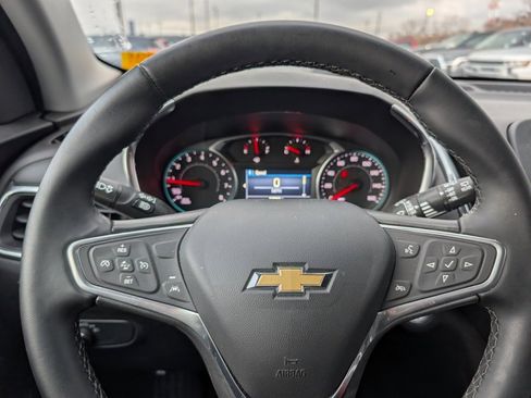 Used 2023 Chevrolet Equinox LT image 11