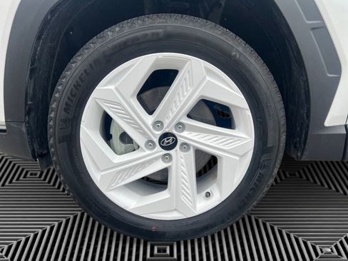 Certified 2023 Hyundai Tucson SEL w/ Convenience Package image 9