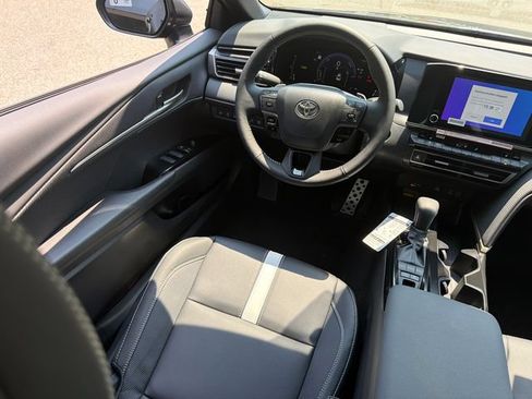 New 2026 Toyota Camry SE w/ Convenience Package FWD image 17