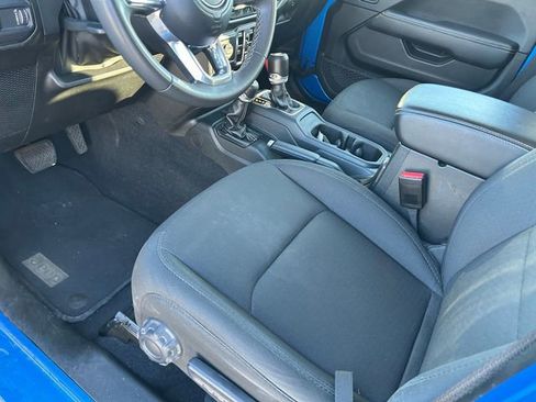 Used 2023 Jeep Wrangler Sahara image 11