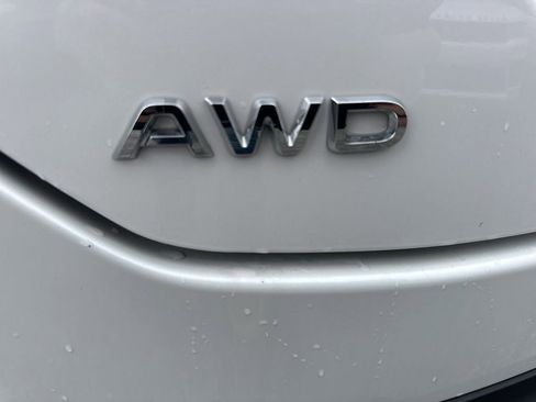 Used 2024 Honda Pilot Touring image 35