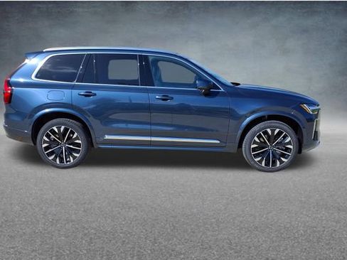 New 2026 Volvo XC90 T8 Plus w/ Protection Package Premier AWD/4WD image 8