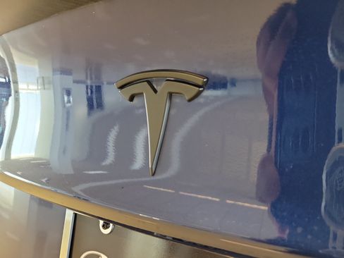 Used 2022 Tesla Model 3 Performance AWD/4WD image 10