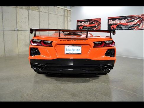 New 2025 Chevrolet Corvette Stingray Premium Conv w/ Z51 Performance Package image 9