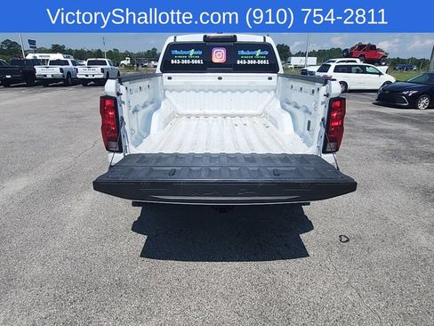 Used 2023 Chevrolet Colorado Trail Boss w/ Technology Package AWD/4WD image 24