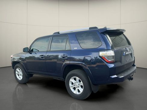 Used 2024 Toyota 4Runner SR5 Premium w/ Moonroof Package image 5