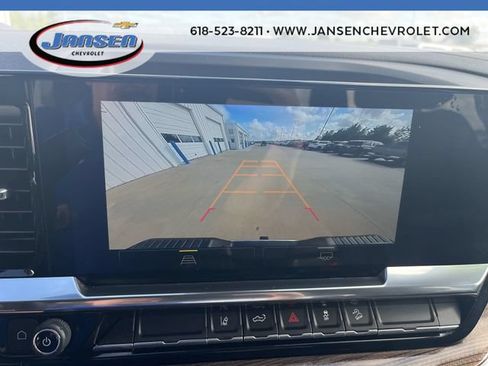 Used 2025 Chevrolet Silverado 2500 LT AWD/4WD image 14
