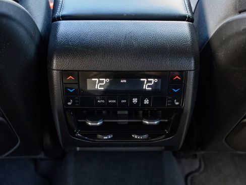 Used 2023 Jeep Grand Cherokee Overland w/ Advanced Protech Group III AWD/4WD image 9