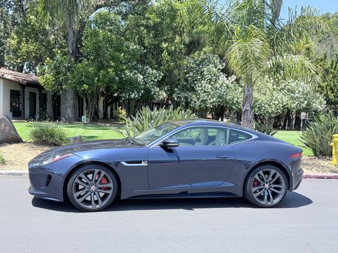 Used 2016 Jaguar F-TYPE S RWD image 2