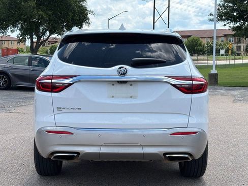 Used 2021 Buick Enclave Premium w/ Surround and Sites Package AWD/4WD image 5