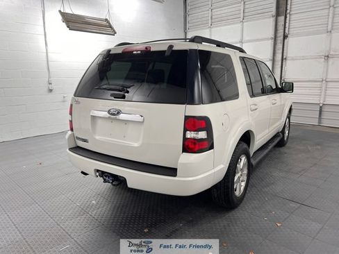 Used 2009 Ford Explorer XLT RWD image 7