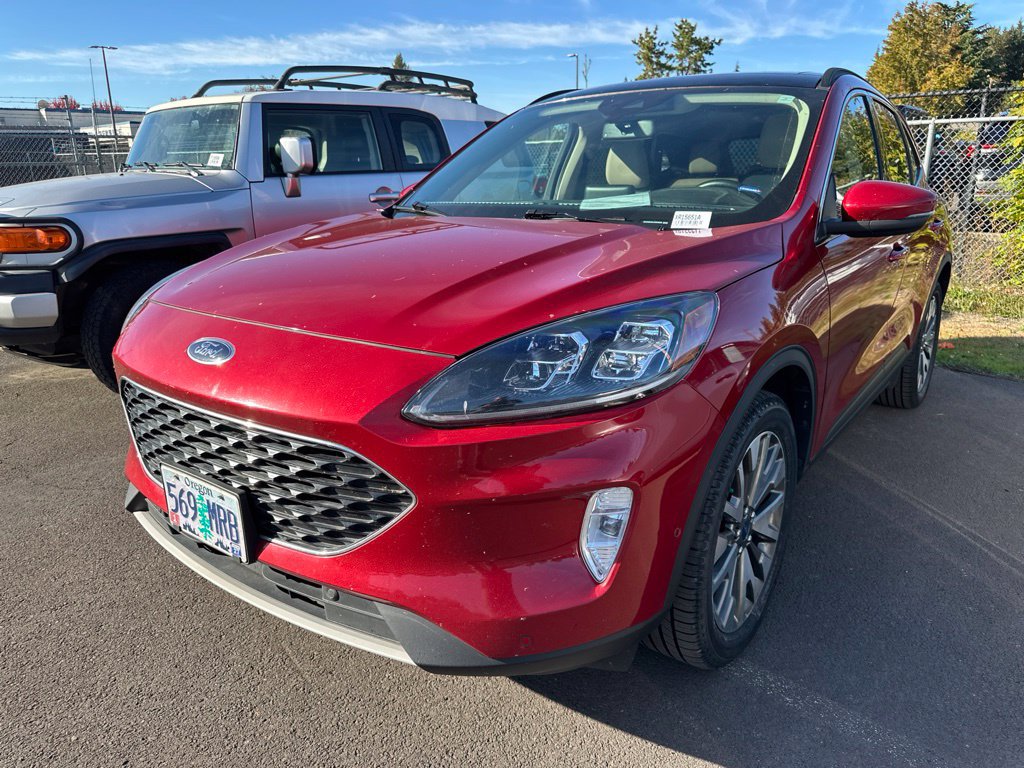 Used 2020 Ford Escape Titanium AWD/4WD image 1