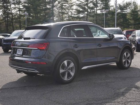 Used 2023 Audi Q5 2.0T Premium Plus w/ Premium Plus Package AWD/4WD image 12