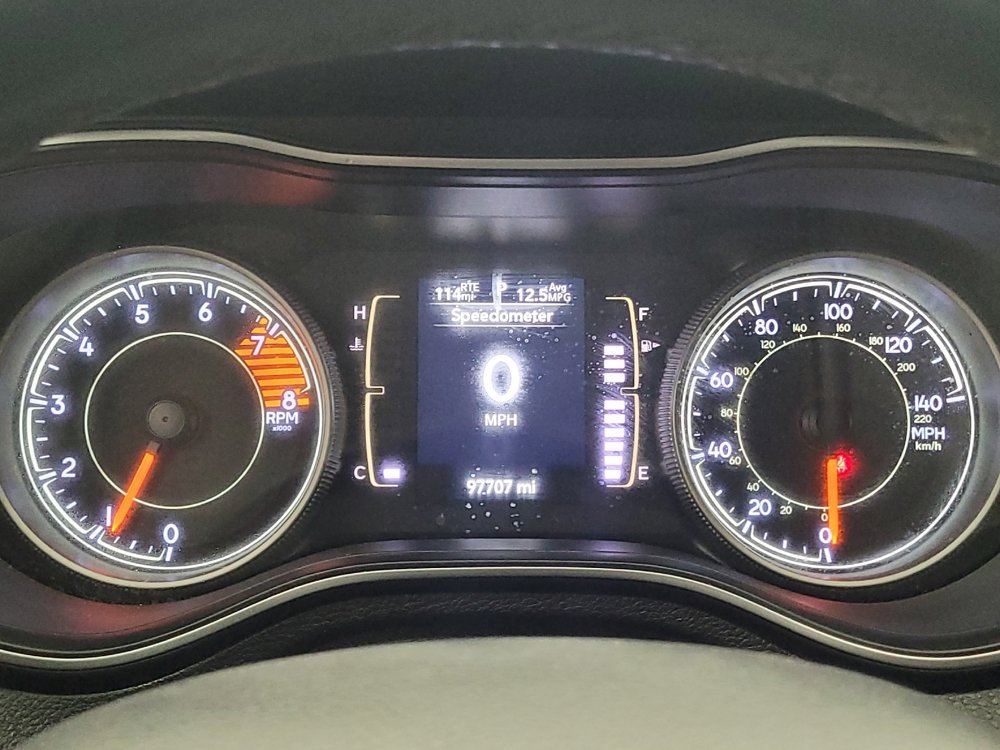 Used 2019 Jeep Cherokee Latitude Plus w/ Trailer Tow Group AWD/4WD image 23