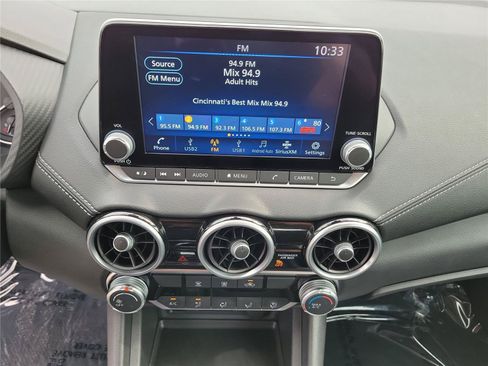 Used 2024 Nissan Sentra SV FWD image 25
