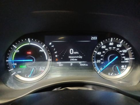 Used 2021 Toyota Highlander Limited image 10