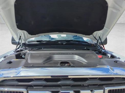New 2026 RAM 2500 Tradesman w/ Chrome Appearance Group AWD/4WD image 17