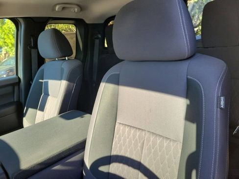 Used 2022 Nissan Titan S RWD image 26