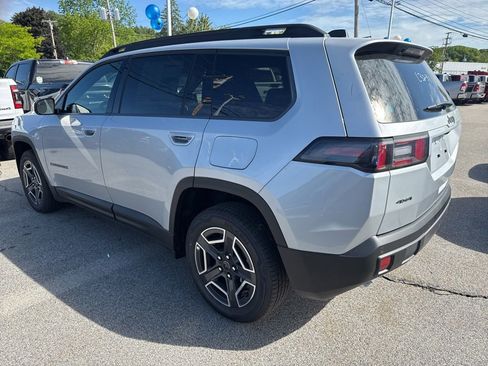 New 2026 Jeep Cherokee Laredo AWD/4WD image 3