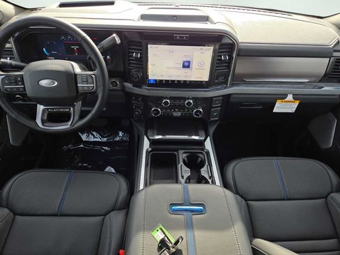 New 2026 Ford F250 Platinum AWD/4WD image 5