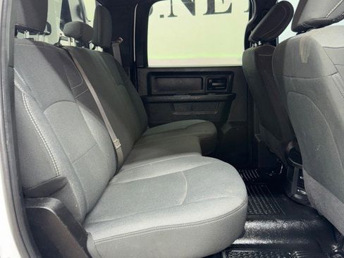 Used 2021 RAM 3500 Tradesman w/ Chrome Appearance Group image 25