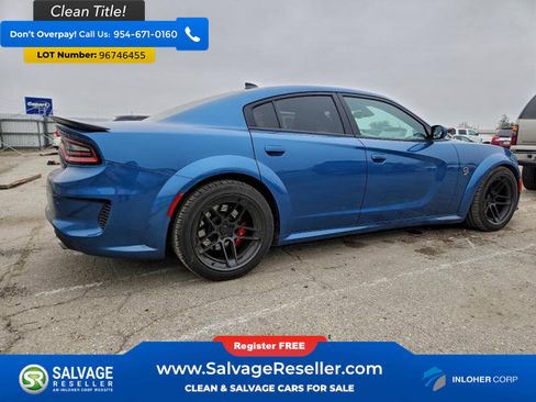 Used 2020 Dodge Charger SRT Hellcat w/ Navigation & Travel Group image 4
