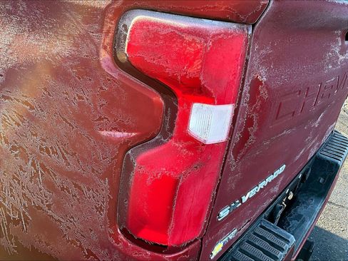 Used 2021 Chevrolet Silverado 1500 RST image 33