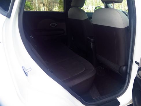 Used 2016 Kia Soul image 33