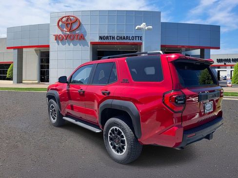 Used 2025 Toyota 4Runner TRD Off-Road AWD/4WD image 7