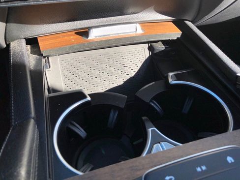 Certified 2024 Mercedes-Benz GLS 450 GLS 450 image 32