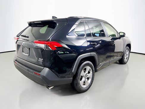 Used 2025 Toyota RAV4 XLE image 4