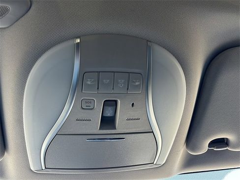 Used 2019 INFINITI QX60 Luxe w/ Essential Package image 30