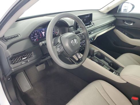 Used 2024 Honda Accord EX image 11