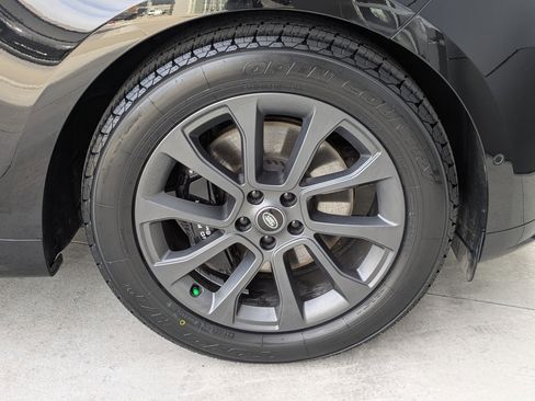 Used 2024 Land Rover Range Rover Sport Dynamic SE image 32