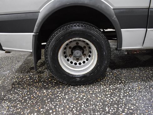 Used 2017 Mercedes-Benz Sprinter 3500 image 10