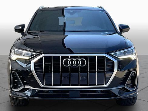 Used 2021 Audi Q3 2.0T Premium Plus w/ Premium Plus Package AWD/4WD image 4