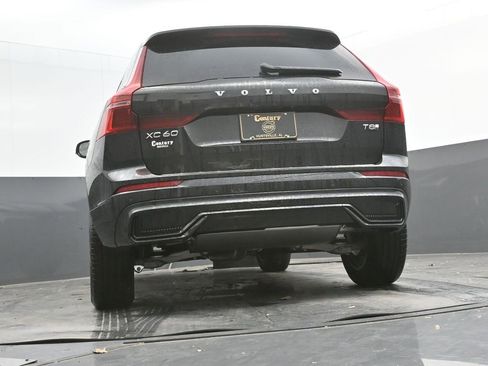 New 2026 Volvo XC60 T8 Core w/ Climate Package image 27