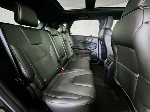 Certified 2021 Ford Edge ST w/ Equipment Group 401A image 32