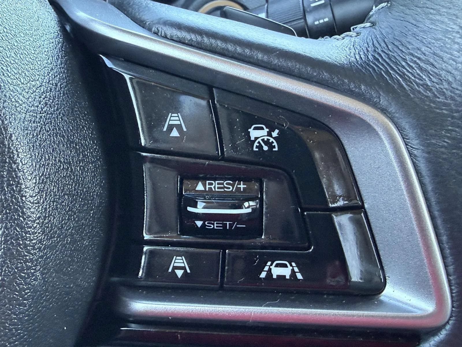 Used 2018 Subaru Outback 2.5i Limited AWD/4WD image 27
